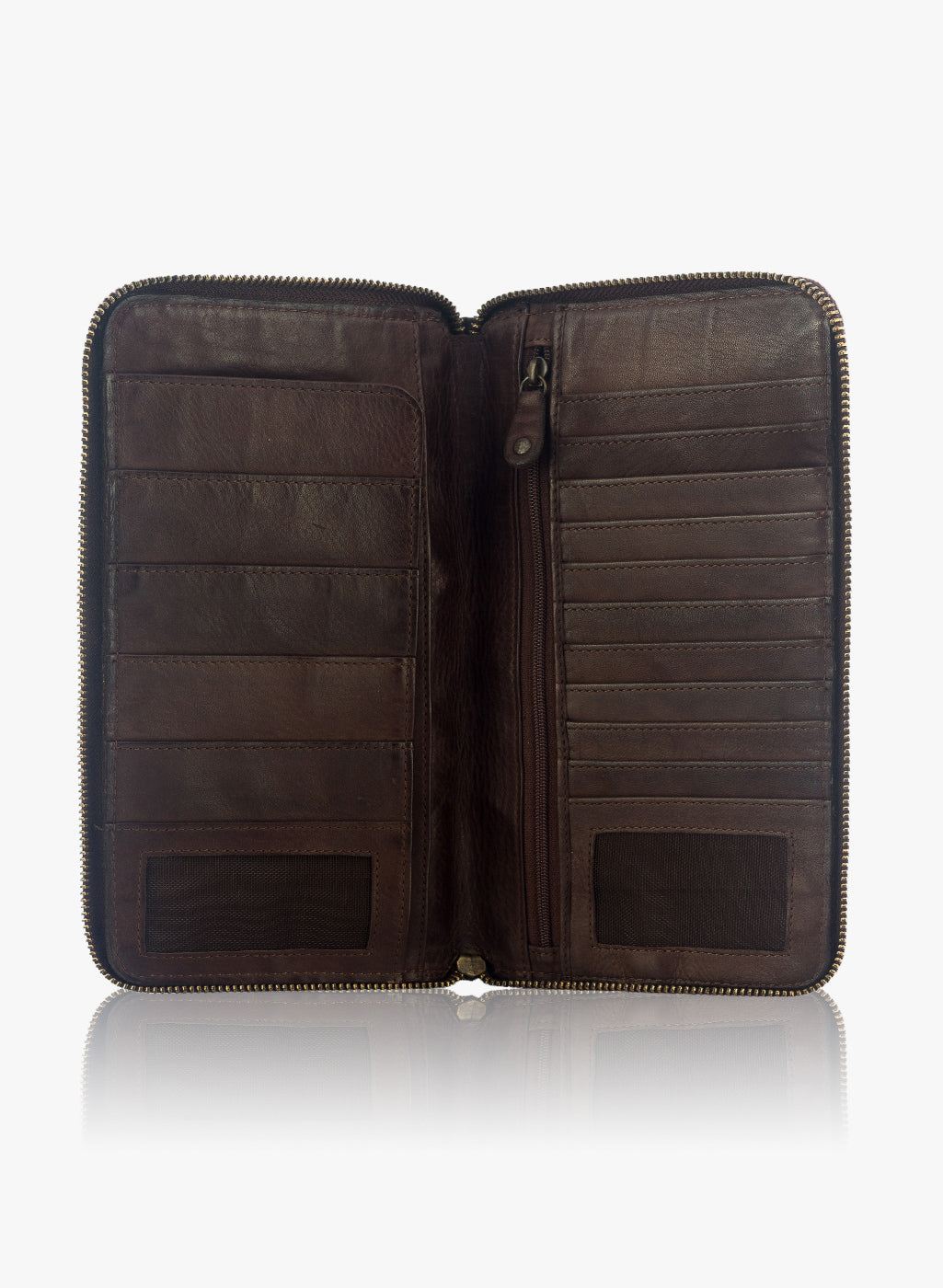 Lerin - The Passport Wallet